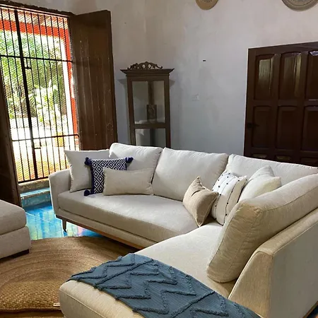 Casa Hortensia 213-2